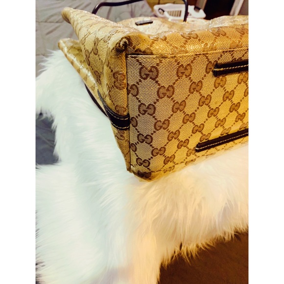 💯 Authentic Gucci Large Tote 😍😍 - Picture 3 of 4